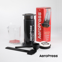 Cargar imagen en el visor de la galería, AeroPress XL - Coffee Maker Cafetera Portátil