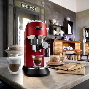 Cafetera espresso Dedica Style EC685 - De'Longhi