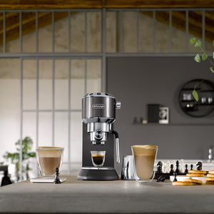 Cafetera espresso Dedica Arte EC885 - De'Longhi