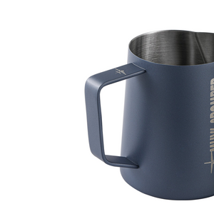 MHW-3BOMBER Jarra para Latte Art 5.0 Blue Pitcher - 700ml