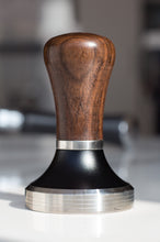 Cargar imagen en el visor de la galería, Tamper de Madera - Wooden Espresso
